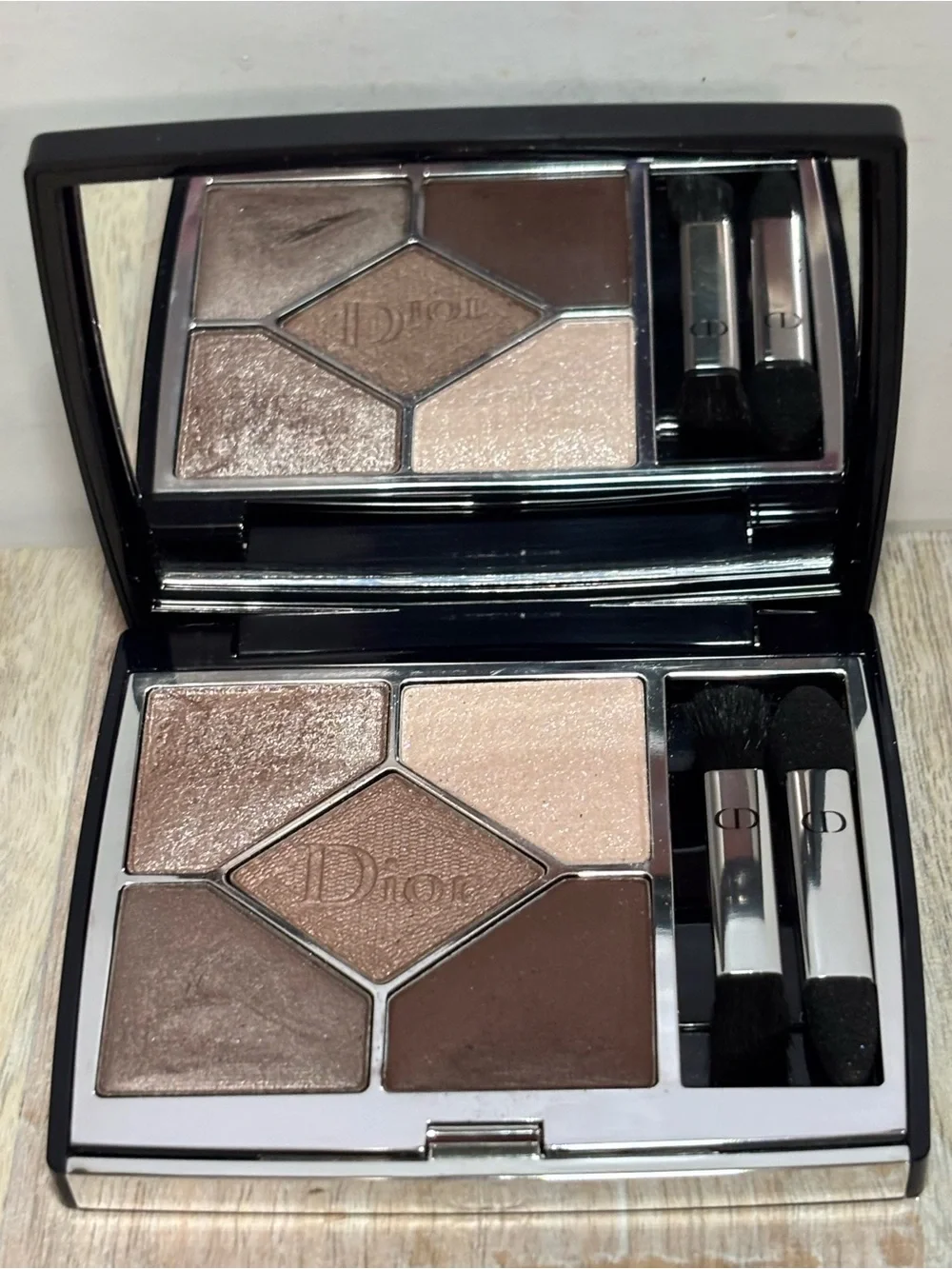 Dior 5 colors eyeshadow palette 669 soft cashmere